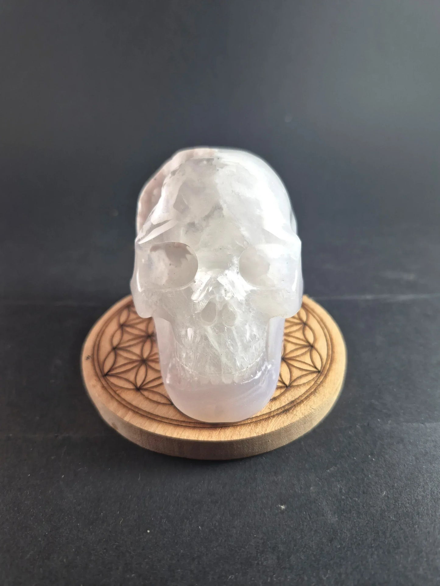 Crâne de Cristal en Agate cristalisée 10 cm - Pierres de Terre Happy