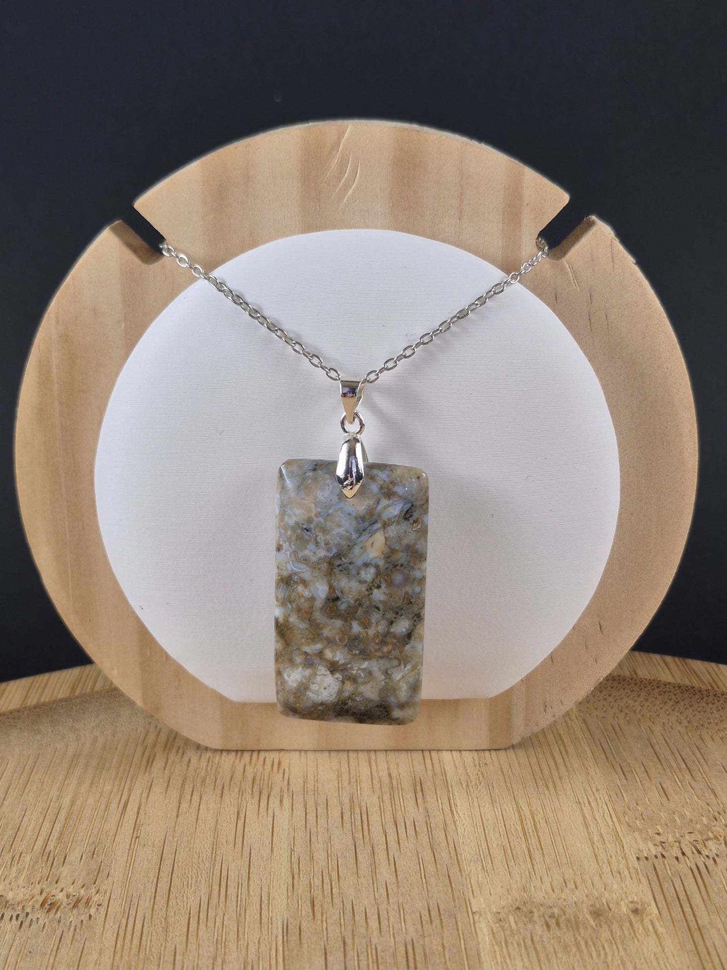 Pendentif rectangulaire en Jaspe Océan