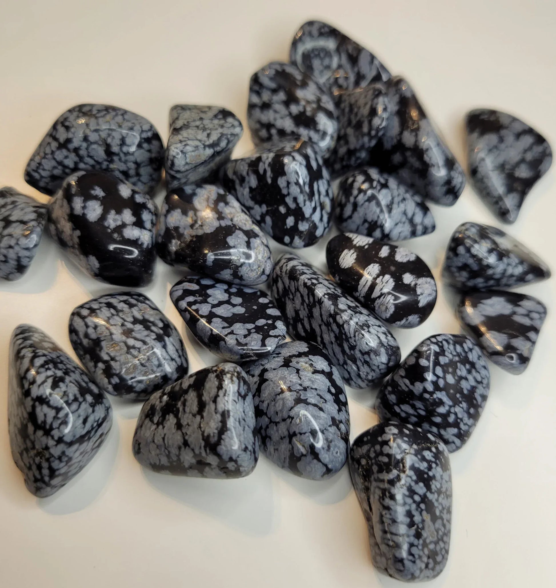 Obsidienne flocon de neige - Pierres de Terre Happy