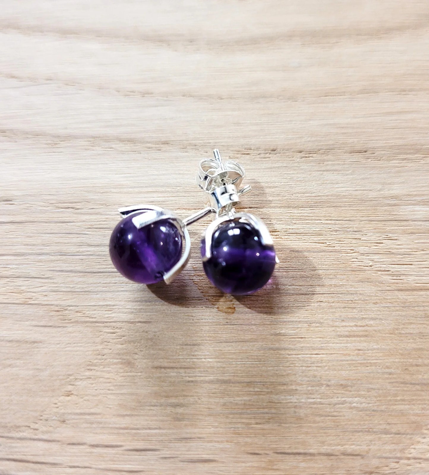 Boucles d'oreilles puce en Améthyste et argent - Pierres de Terre Happy