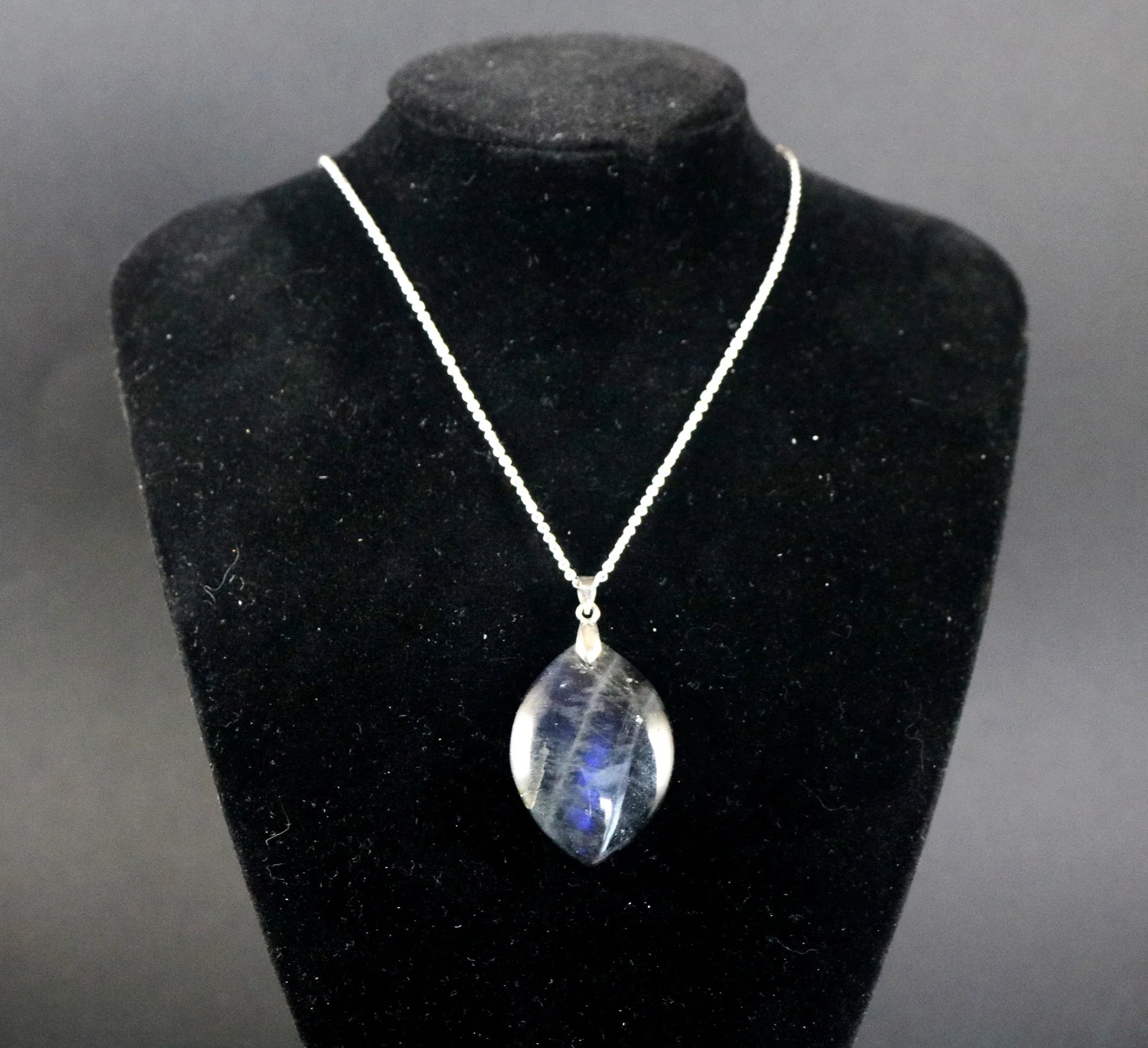 Pendentif marquise en Labradorite - Pierres de Terre Happy