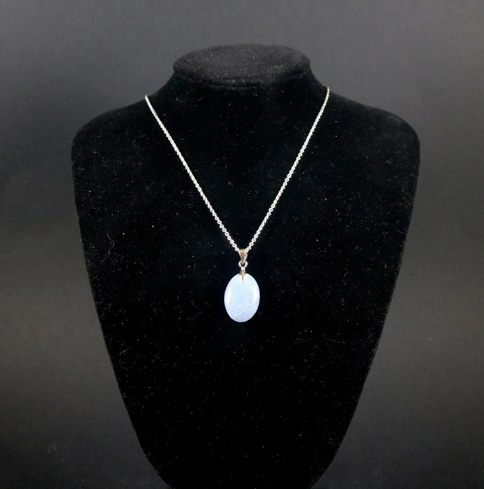 Pendentif en Calcite bleue - Pierres de Terre Happy