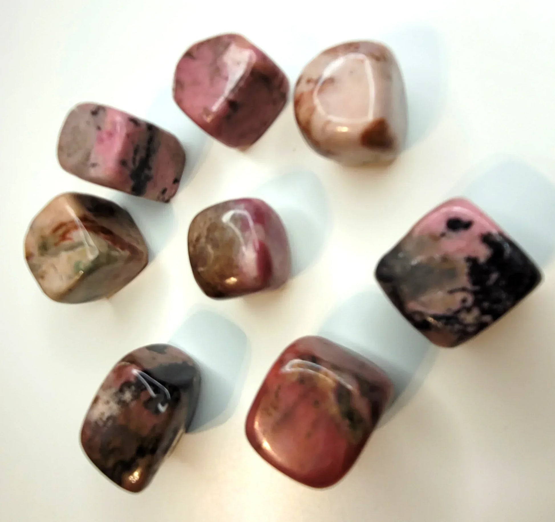 Rhodonite - Pierres de Terre Happy