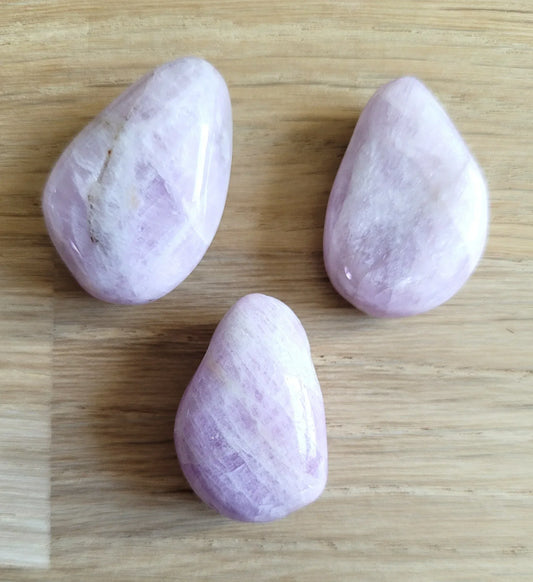 Pendentif en pierres percées en Kunzite - Pierres de Terre Happy