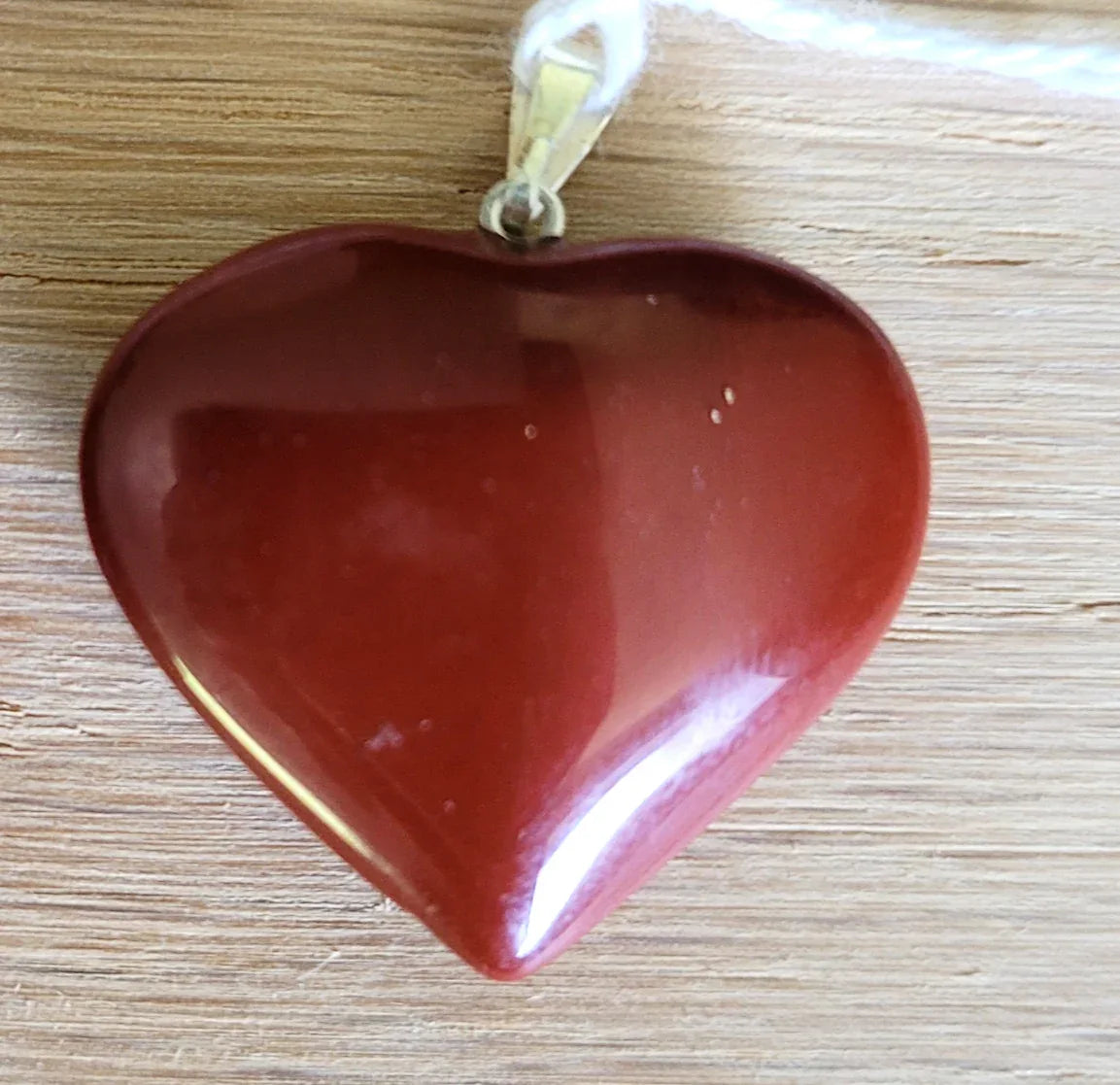 Pendentif coeur de Jaspe rouge 3cm - Pierres de Terre Happy
