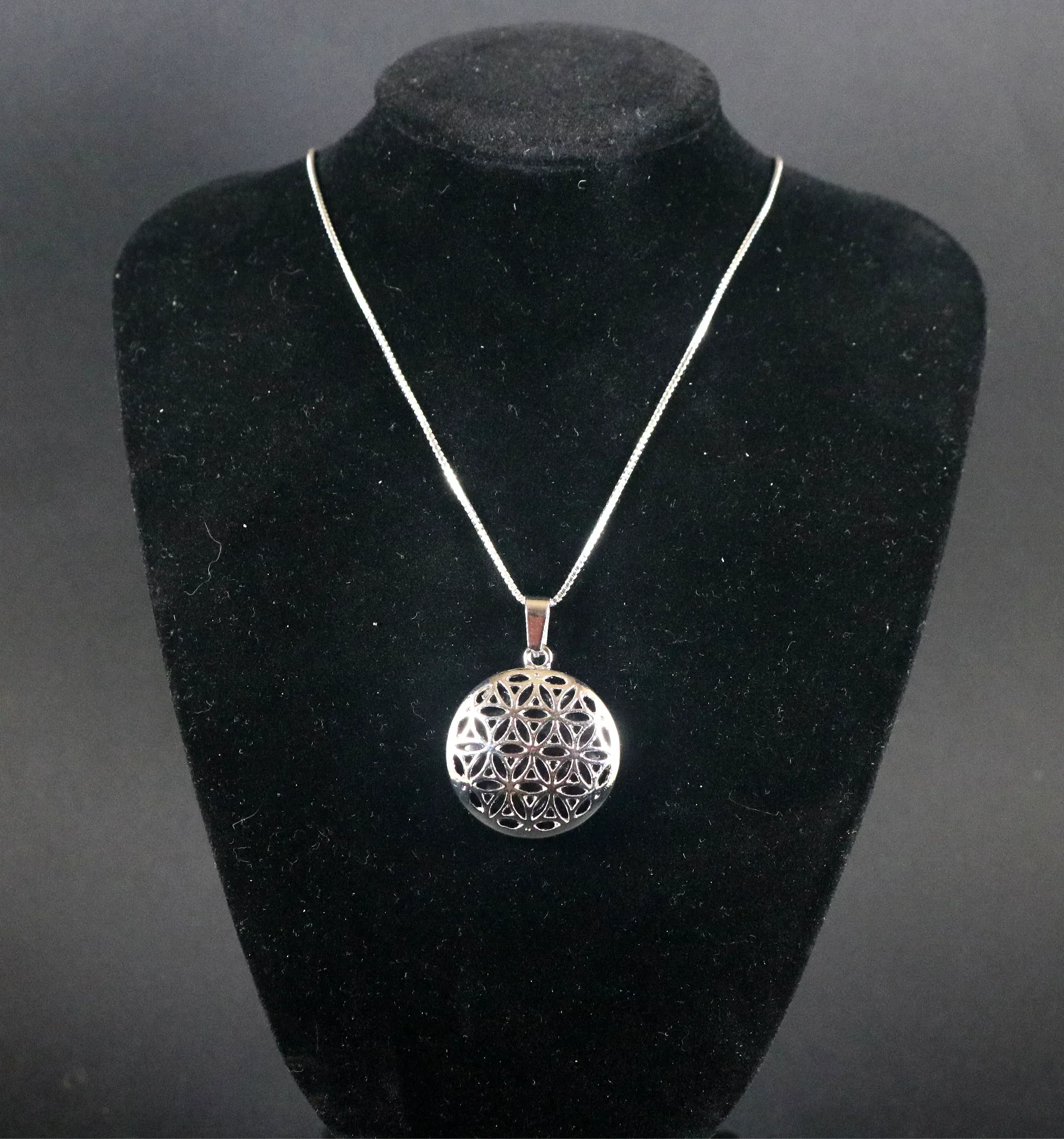 Pendentif fleur de vie en Améthyste - Pierres de Terre Happy