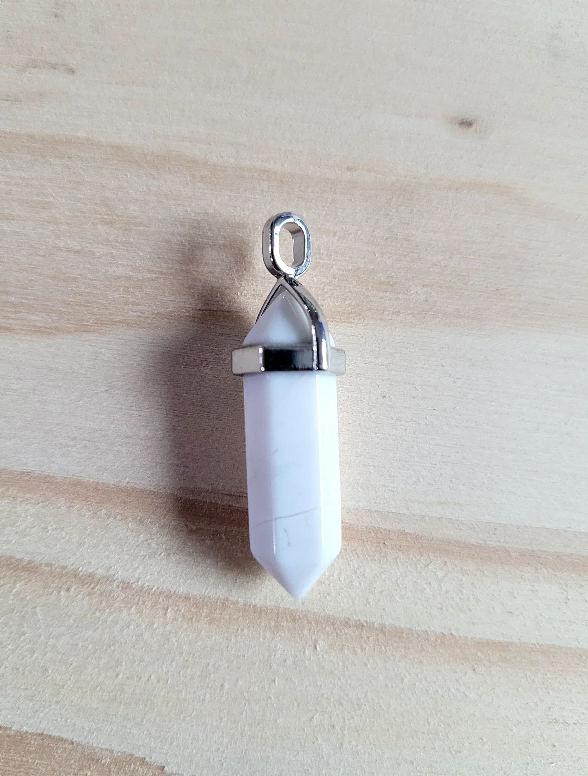 Pendentif doubles pointes en Howlite - Pierres de Terre Happy