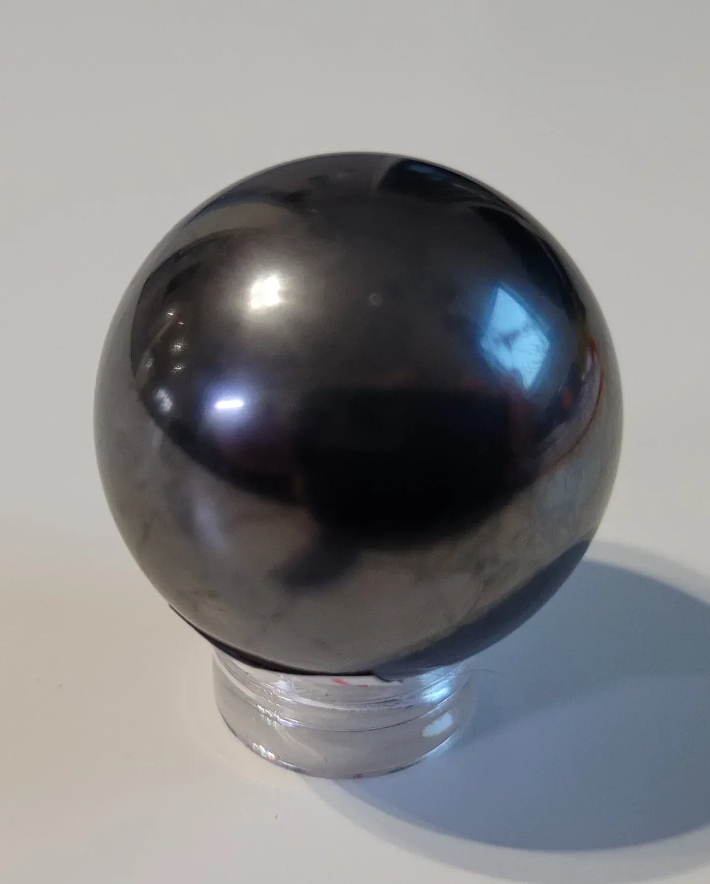 Petite sphère en Shungite - Pierres de Terre Happy