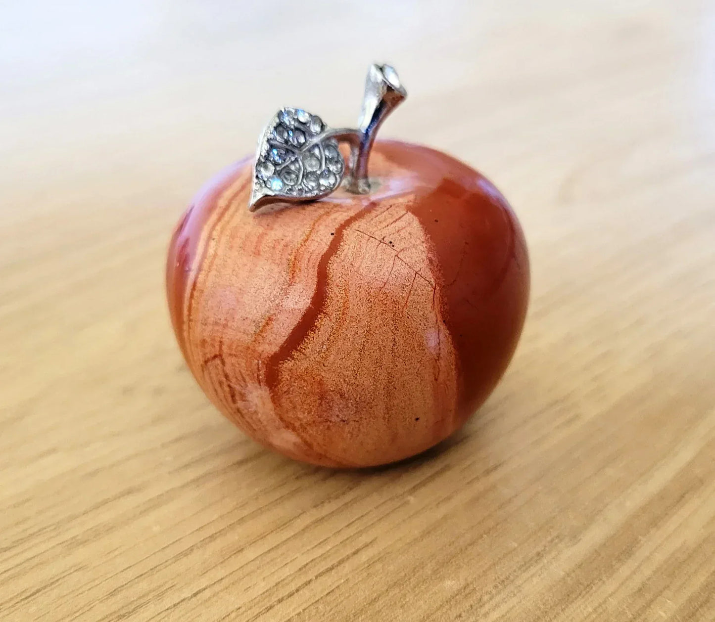 Pomme en Jaspe Rouge - Pierres de Terre Happy