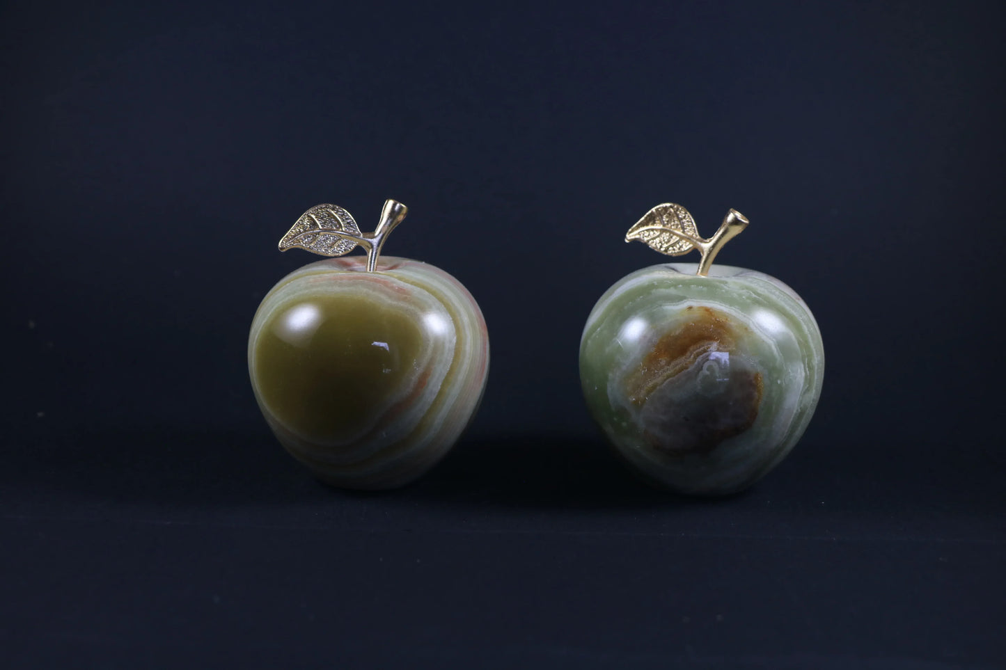 Pomme en Aragonite - Pierres de Terre Happy