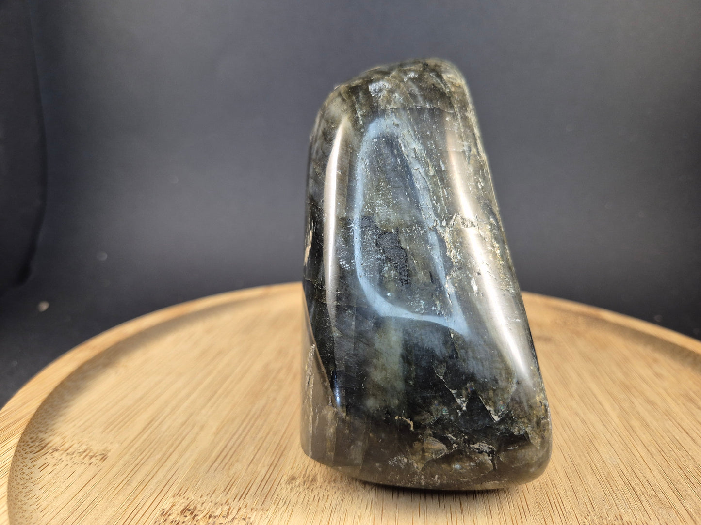 Bloc poli en Labradorite 1.188kgs