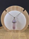 Pendentif doubles pointes en Fluorine violette