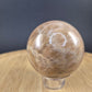 Sphère en Pierre de lune orangée