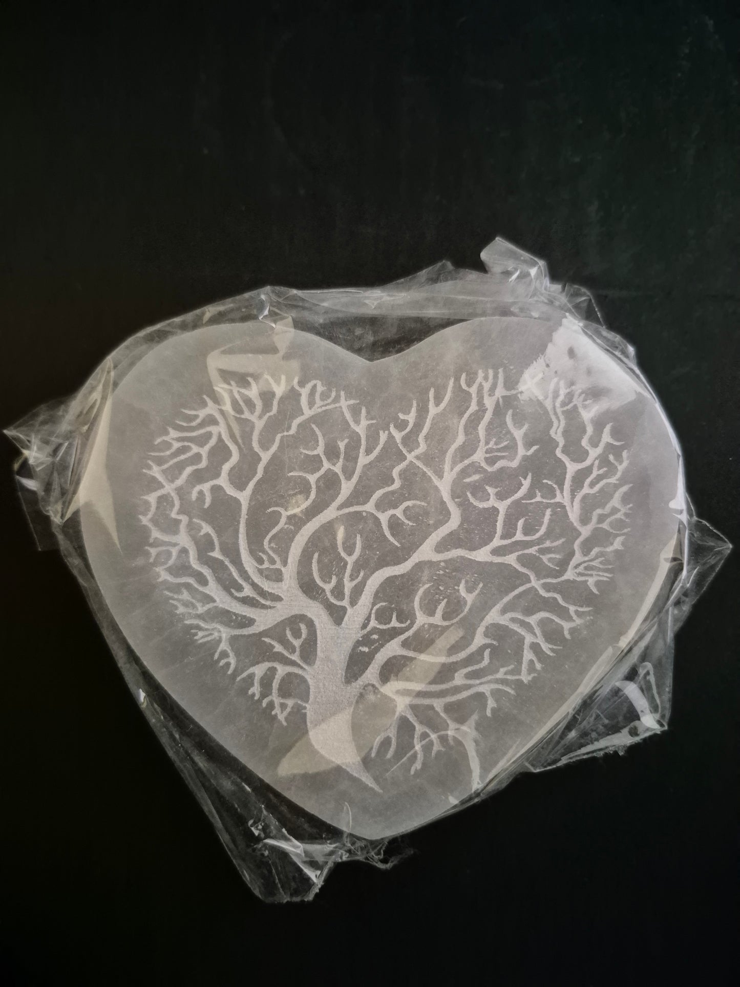Plaque de dynamisation en Sélénite coeur arbre de vie