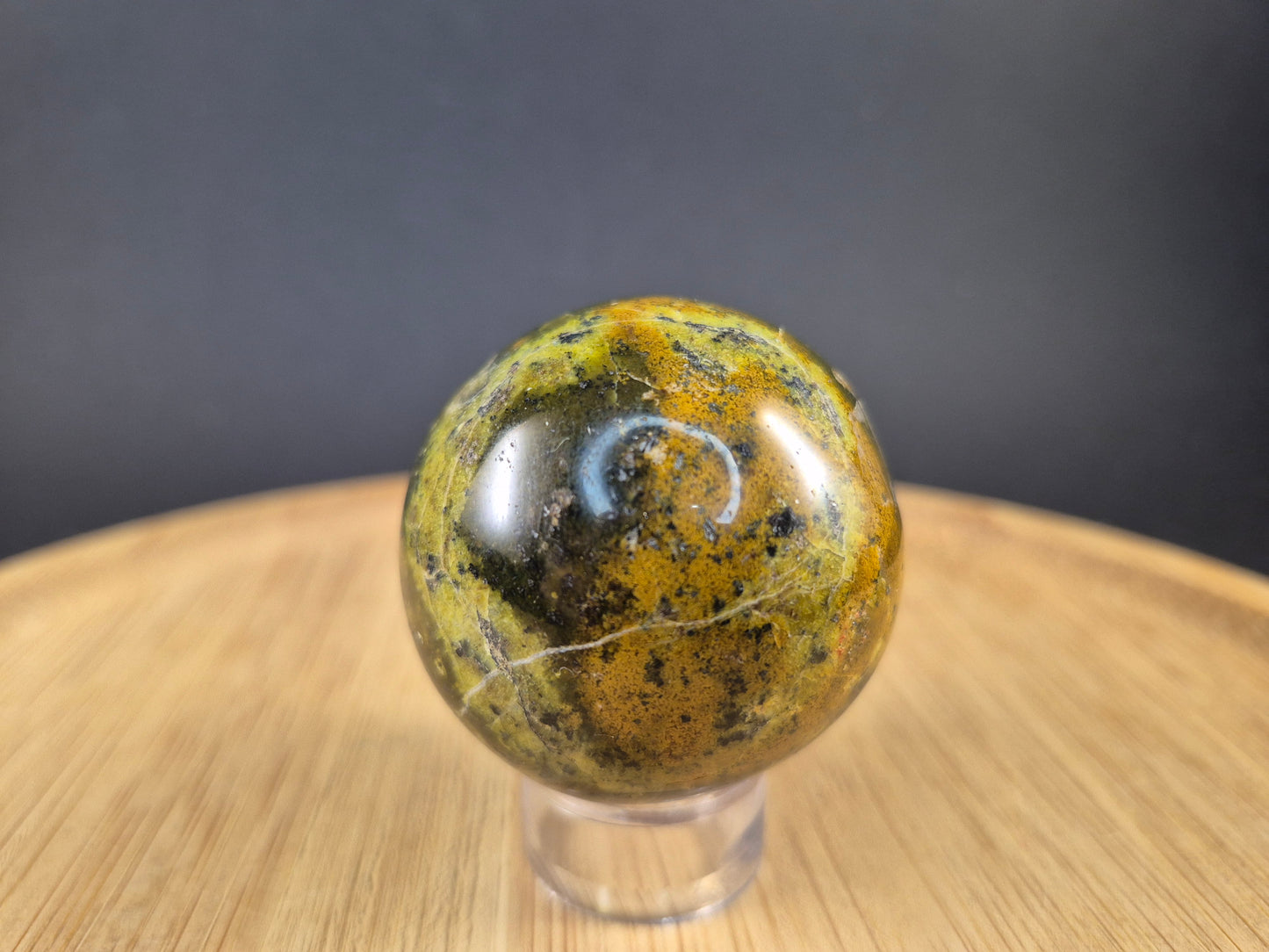 Sphère en Opale Verte 7,5cm