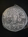 Plaque de dynamisation 12cm en Sélénite et arbre de vie lune soleil