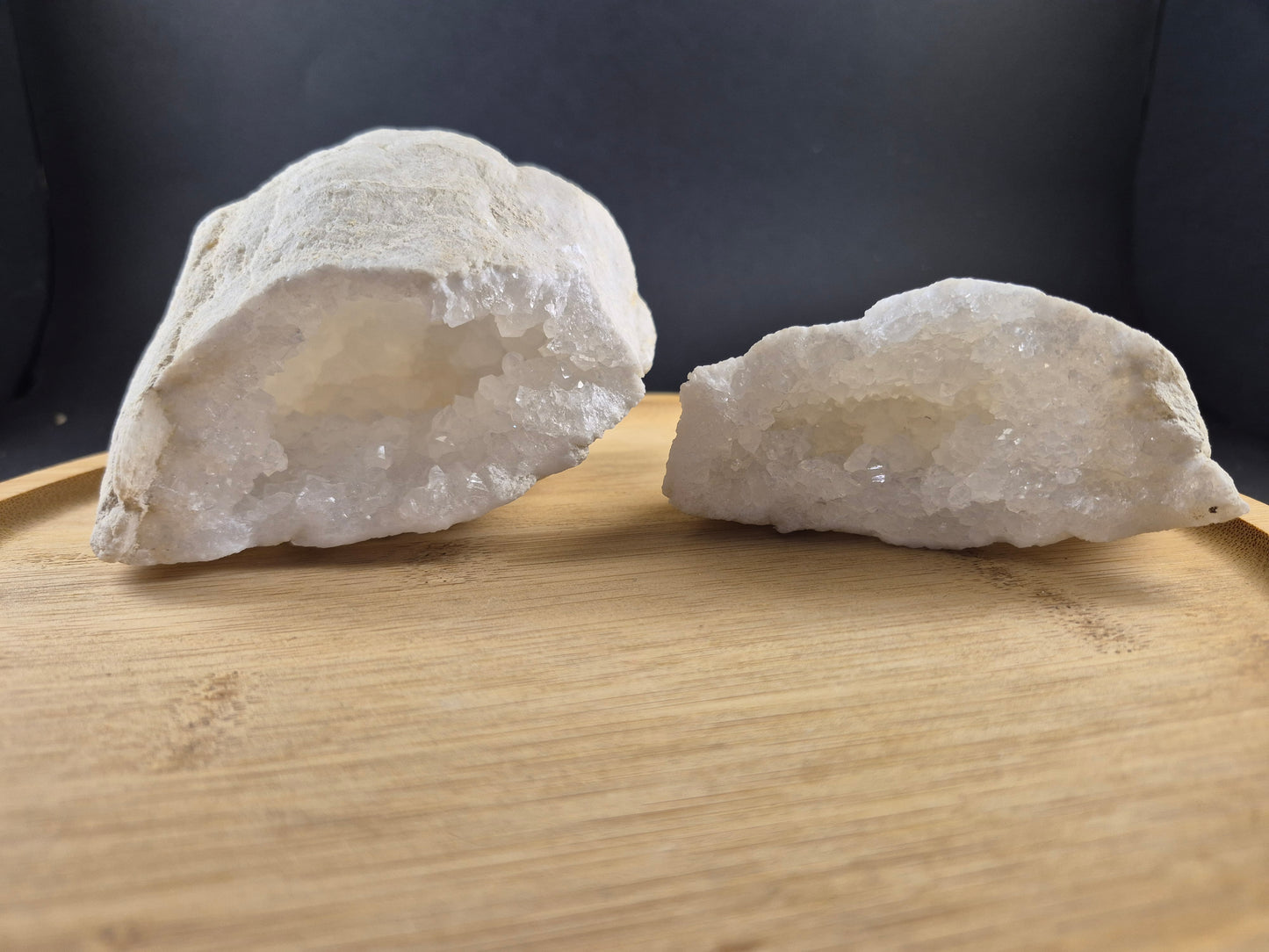 Géode de Cristal de roche 755g