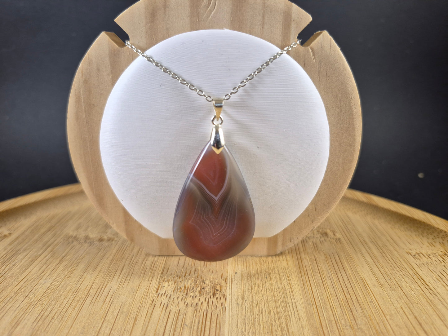 Pendentif en agate Botswana rouge