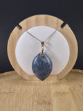 Pendentif marquise en Dumortiérite